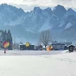 Apartment Apartmenthaus Edelweiss In Gosau