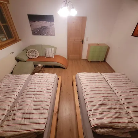 Apartamento Apartmenthaus Edelweiss In *