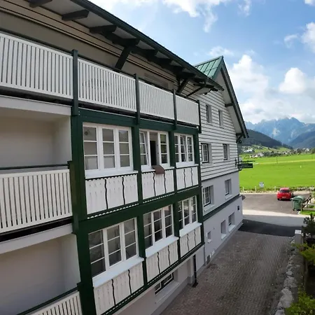 Apartment Apartmenthaus Edelweiss In Gosau *