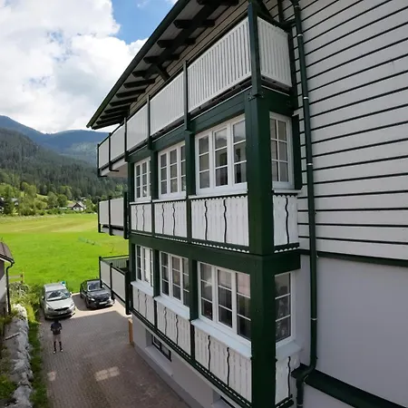 Apartment Apartmenthaus Edelweiss In Gosau