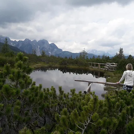 Apartmenthaus Edelweiss In * Gosau