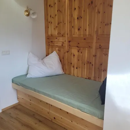 Apartamento Apartmenthaus Edelweiss In *